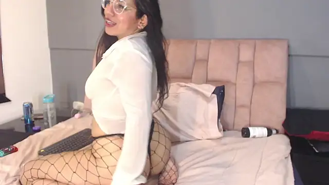 Snapshot of PaulinaColeman chatting on February 27, 2026, 12:16 pm PaulinaColeman online show from February 27, 2026, 12:16 pm