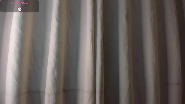 allisonpariss online show from April 7, 2026, 11:12 am