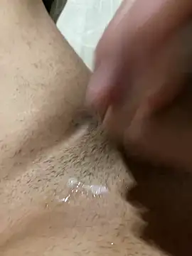 Snapshot of leiteiro2002 chatting on December 18, 2025, 11:36 am leiteiro2002 online show from December 18, 2025, 11:36 am