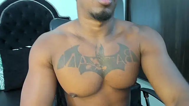 Snapshot of DenzelRios chatting on November 21, 2025, 9:58 pm DenzelRios online show from November 21, 2025, 9:58 pm