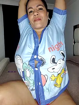 karla-bruni online show from April 10, 2026, 10:11 am