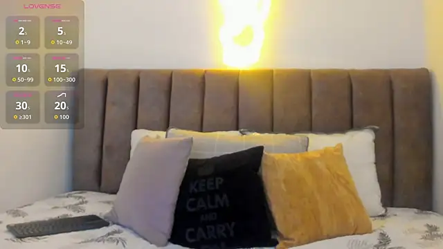 Amara18   online show from November 11, 2025, 2:17 am