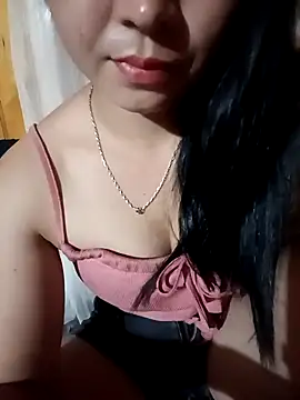 Snapshot of miemie-xx chatting on October 14, 2025, 2:07 pm miemie-xx online show from October 14, 2025, 2:07 pm