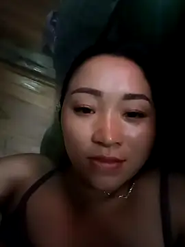 Snapshot of miemie-xx chatting on October 20, 2025, 1:07 am miemie-xx online show from October 20, 2025, 1:07 am