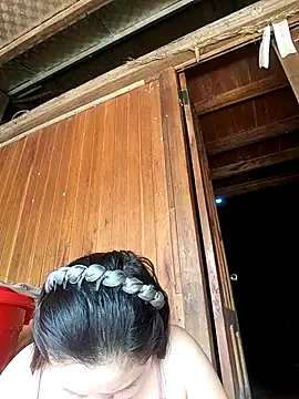 Snapshot of miemie-xx chatting on October 12, 2025, 7:21 am miemie-xx online show from October 12, 2025, 7:21 am