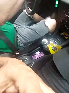 Snapshot of Merlin2310 chatting on November 25, 2025, 8:09 pm Merlin2310 online show from November 25, 2025, 8:09 pm