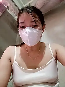 Snapshot of ladzy_sexy chatting on January 9, 2026, 6:31 am ladzy sexy online show from January 9, 2026, 6:31 am