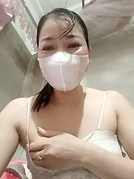 Snapshot of ladzy_sexy chatting on November 9, 2025, 8:18 am ladzy sexy online show from November 9, 2025, 8:18 am