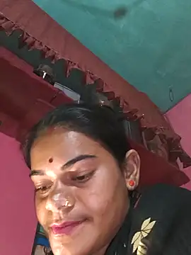 Hot sundri39 online show from October 14, 2025, 4:29 pm