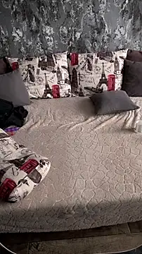 CatAdmiral online show from April 15, 2026, 6:08 am