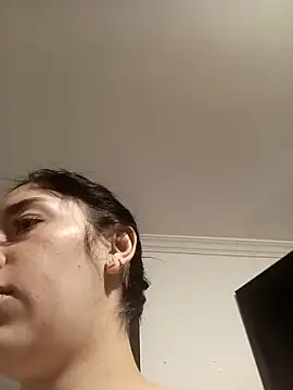 Snapshot of AbbyLewiis chatting on October 31, 2025, 11:18 am AbbyLewiis online show from October 31, 2025, 11:18 am