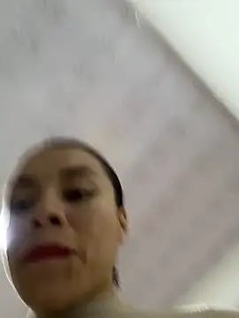 Crystal 555 online show from November 2, 2025, 10:48 pm