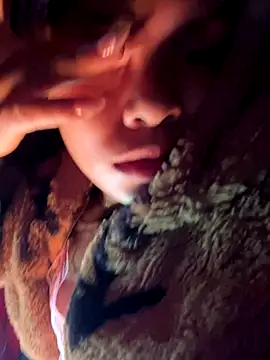 Snapshot of hello-cute chatting on December 14, 2025, 9:37 am hello-cute online show from December 14, 2025, 9:37 am