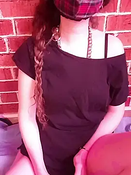 Heelite online show from October 21, 2025, 1:54 pm