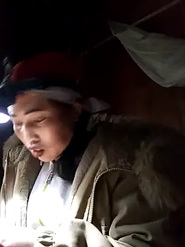 Snapshot of jerry-xx chatting on February 3, 2026, 7:13 am jerry-xx online show from February 3, 2026, 7:13 am