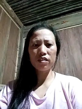 Snapshot of jerry-xx chatting on November 8, 2025, 12:52 pm jerry-xx online show from November 8, 2025, 12:52 pm