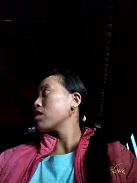 Snapshot of jerry-xx chatting on November 6, 2025, 9:02 am jerry-xx online show from November 6, 2025, 9:02 am