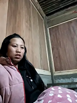 Snapshot of jerry-xx chatting on January 5, 2026, 9:40 pm jerry-xx online show from January 5, 2026, 9:40 pm