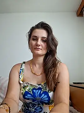 Snapshot of Nika_aa chatting on June 27, 2026, 12:33 pm Nika aa online show from June 27, 2026, 12:33 pm