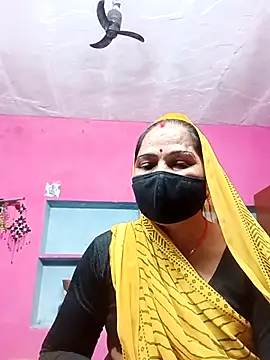 Snapshot of Ut_kanchna chatting on November 8, 2025, 1:14 pm Ut kanchna online show from November 8, 2025, 1:14 pm