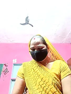 Snapshot of Ut_kanchna chatting on November 1, 2025, 2:33 pm Ut kanchna online show from November 1, 2025, 2:33 pm