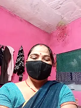 Snapshot of Ut_kanchna chatting on October 29, 2025, 12:09 am Ut kanchna online show from October 29, 2025, 12:09 am