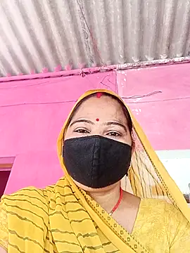 Snapshot of Ut_kanchna chatting on December 3, 2025, 8:03 am Ut kanchna online show from December 3, 2025, 8:03 am