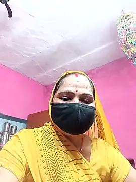 Snapshot of Ut_kanchna chatting on November 4, 2025, 1:04 pm Ut kanchna online show from November 4, 2025, 1:04 pm