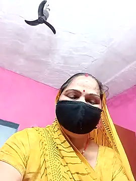 Snapshot of Ut_kanchna chatting on November 30, 2025, 12:00 am Ut kanchna online show from November 30, 2025, 12:00 am