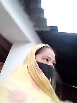 Snapshot of Ut_kanchna chatting on November 14, 2025, 12:58 am Ut kanchna online show from November 14, 2025, 12:58 am