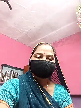 Snapshot of Ut_kanchna chatting on November 4, 2025, 12:03 am Ut kanchna online show from November 4, 2025, 12:03 am