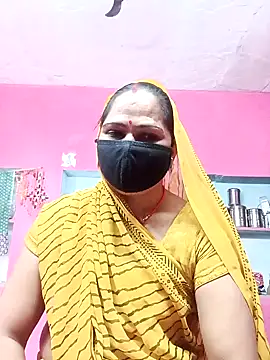 Snapshot of Ut_kanchna chatting on November 29, 2025, 5:18 am Ut kanchna online show from November 29, 2025, 5:18 am