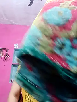 Snapshot of Ut_kanchna chatting on November 28, 2025, 2:39 pm Ut kanchna online show from November 28, 2025, 2:39 pm