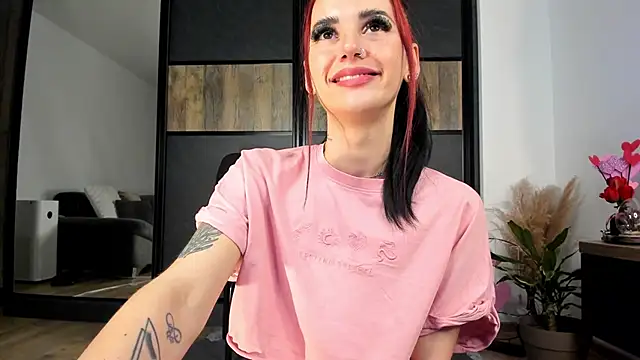 JacquelineHex online show from February 5, 2026, 3:13 am