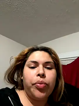 Ginaaxoxo online show from October 7, 2025, 11:44 am