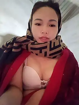 Snapshot of Rabbit-small chatting on November 27, 2025, 8:20 pm Rabbit-small online show from November 27, 2025, 8:20 pm