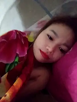 Snapshot of Rabbit-small chatting on November 13, 2025, 5:06 pm Rabbit-small online show from November 13, 2025, 5:06 pm