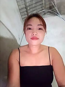 Snapshot of Rabbit-small chatting on October 29, 2025, 1:43 pm Rabbit-small online show from October 29, 2025, 1:43 pm