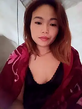 Snapshot of Rabbit-small chatting on November 22, 2025, 8:29 pm Rabbit-small online show from November 22, 2025, 8:29 pm