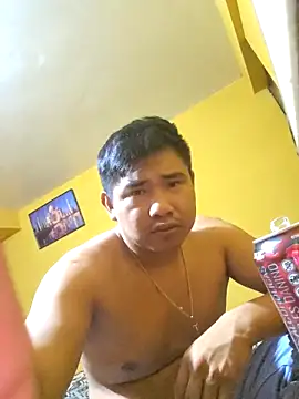 Rios8083 online show from April 18, 2026, 5:10 am