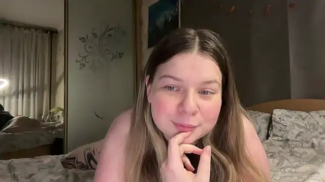 Crave Elise online show from December 3, 2025, 12:55 am