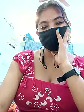 Hot radhaji online show from March 27, 2026, 8:26 am