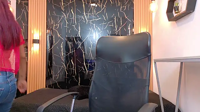 Snapshot of SamanthaFox_8 chatting on June 9, 2026, 11:11 am SamanthaFox 8 online show from June 9, 2026, 11:11 am