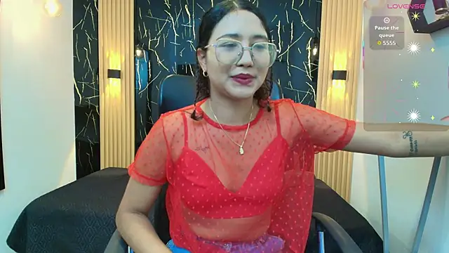 Snapshot of SamanthaFox_8 chatting on May 20, 2026, 11:18 am SamanthaFox 8 online show from May 20, 2026, 11:18 am