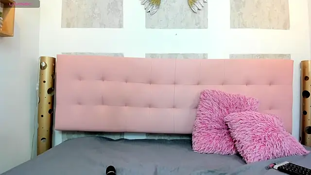 SamanthaFox 8 online show from October 24, 2025, 10:47 am