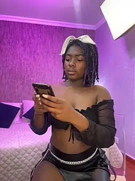 KarinaFlowers  online show from April 8, 2026, 9:55 am