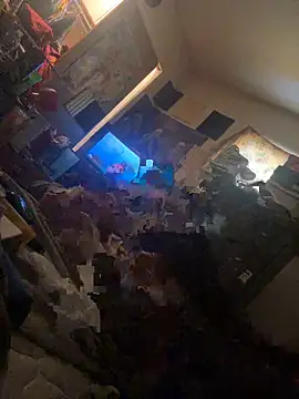 Snapshot of daddysway123 chatting on December 16, 2025, 7:51 pm daddysway123 online show from December 16, 2025, 7:51 pm