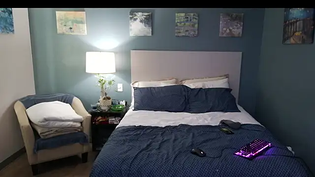 Fuck-Buddy-4U online show from November 4, 2025, 4:44 pm