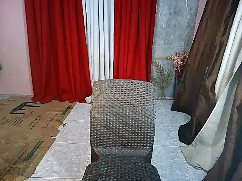 Snapshot of ur_naughtyboy_patrick chatting on October 26, 2025, 1:50 am ur naughtyboy patrick online show from October 26, 2025, 1:50 am