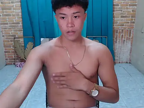 Snapshot of ur_naughtyboy_patrick chatting on November 12, 2025, 1:48 pm ur naughtyboy patrick online show from November 12, 2025, 1:48 pm